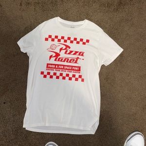 Pizza planet graphic tee shirt size medium